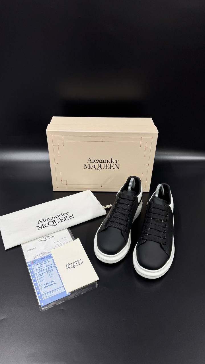 ALEXENDER MCQUEEN PATIKE