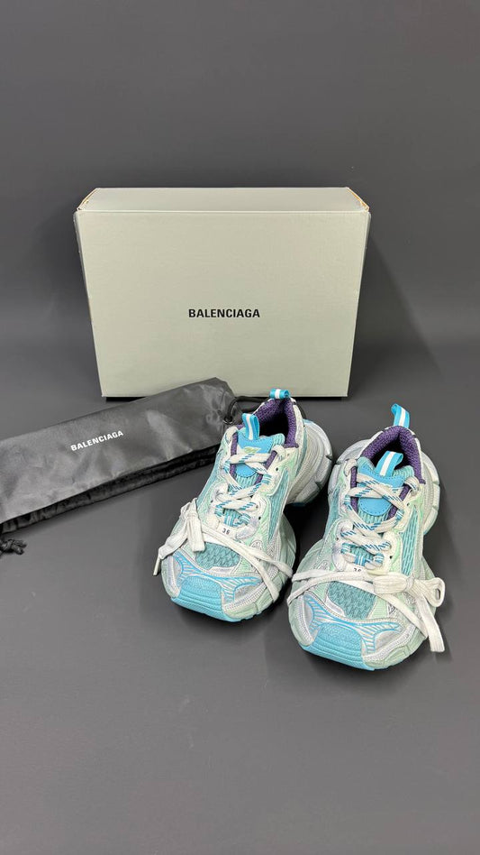 BALENCIAGA PATIKE
