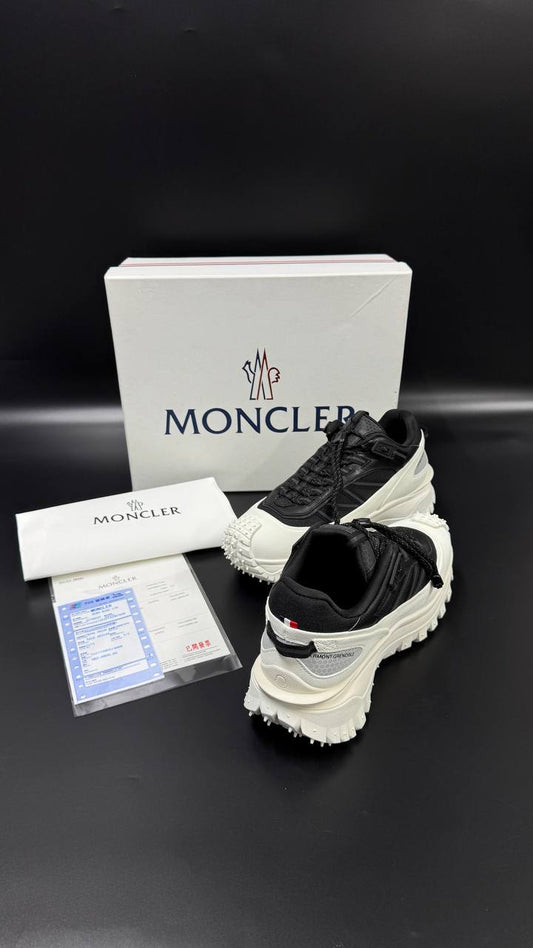 MONCLER PATIKE