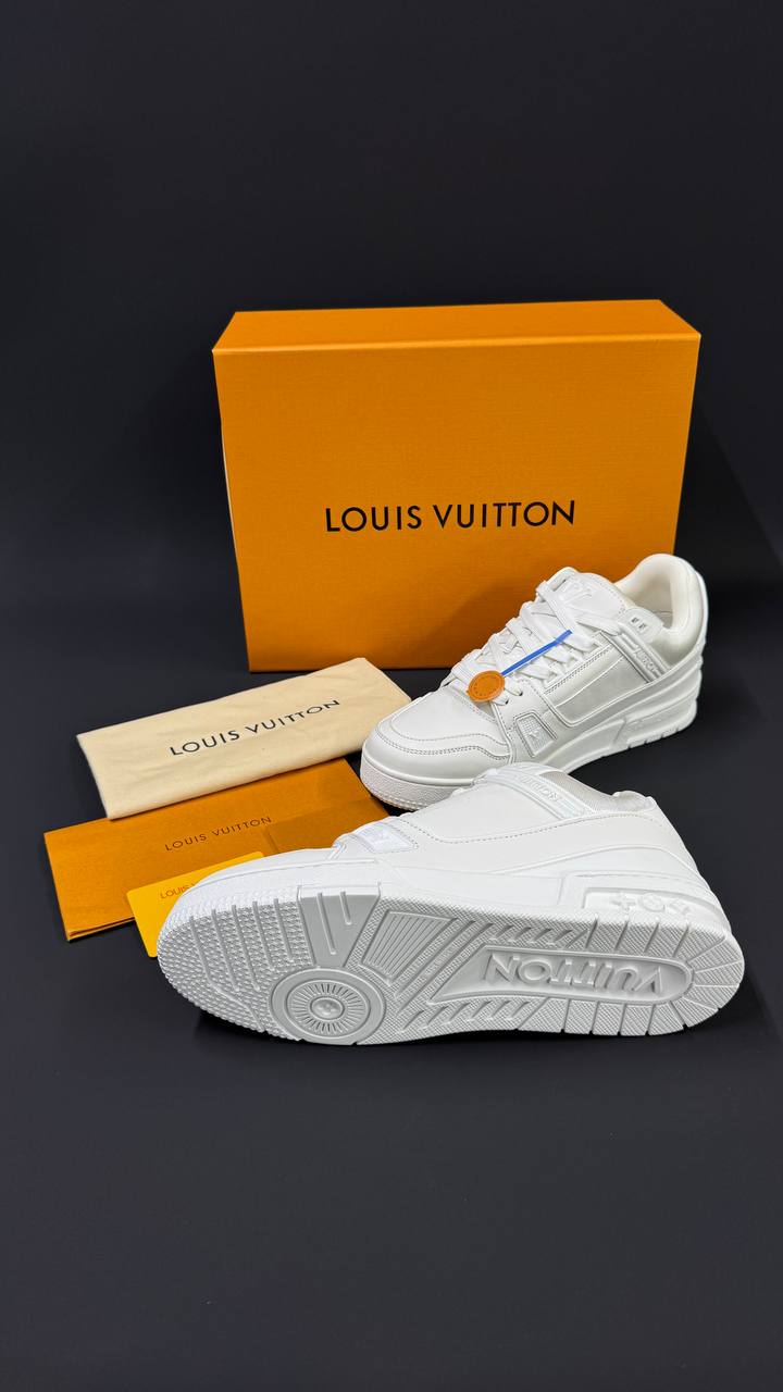 LOUIS VUITTON PATIKE