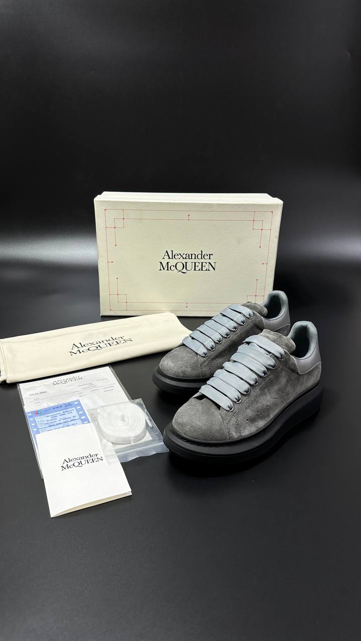 ALEXENDER MCQUEEN PATIKE