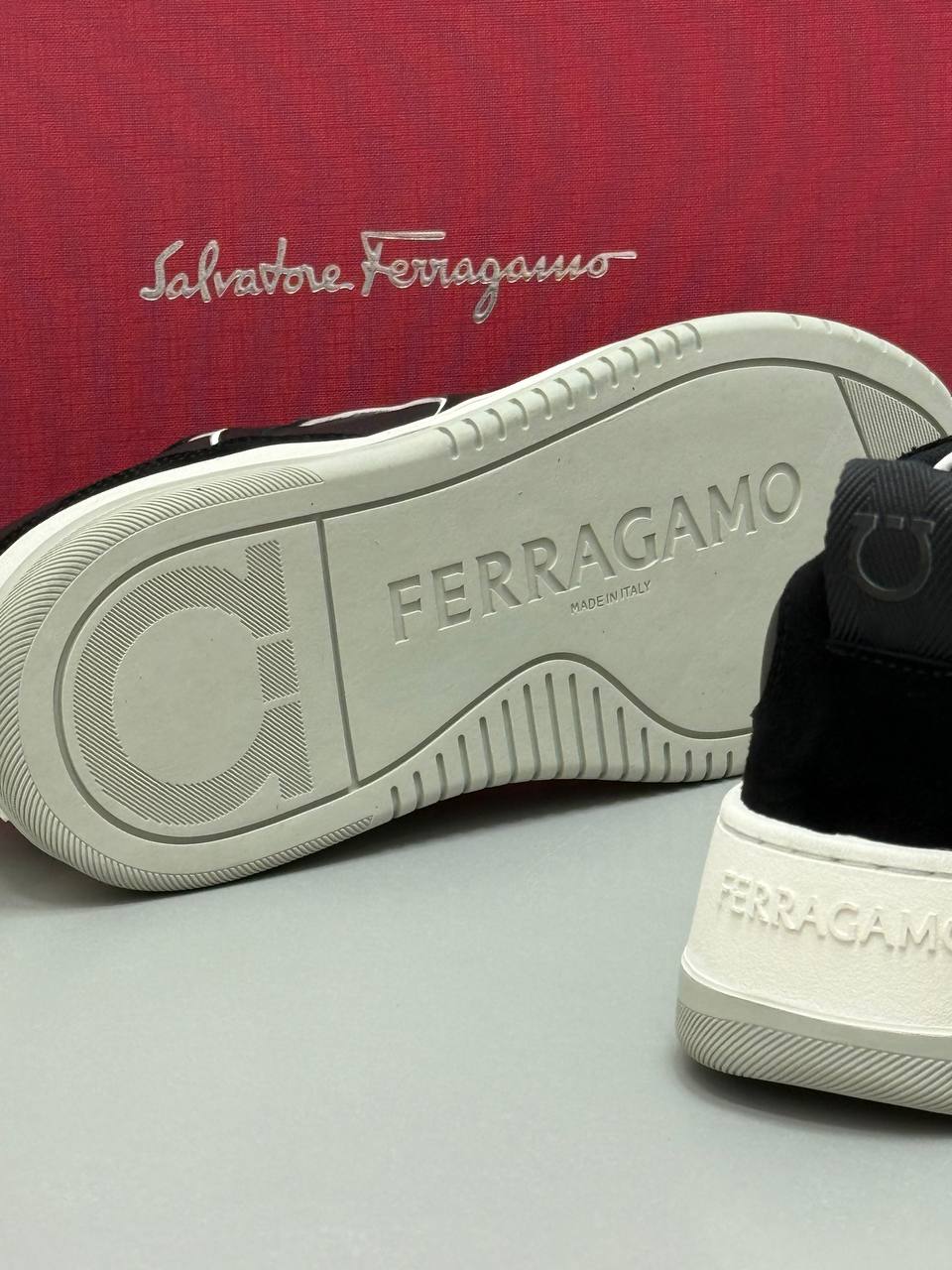 FERRAGAMO PATIKE