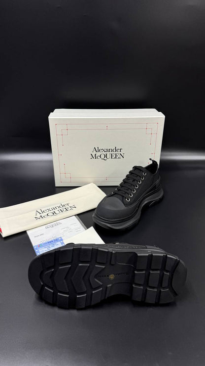 ALEXENDER MCQUEEN PATIKE