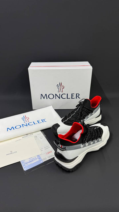 MONCLER PATIKE