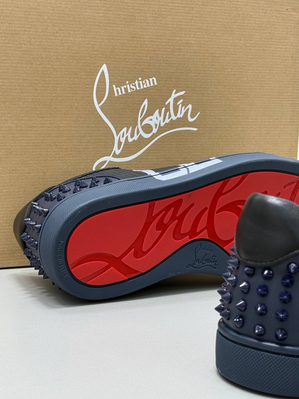 CHRISTIAN LOUBOUTIN PATIKE