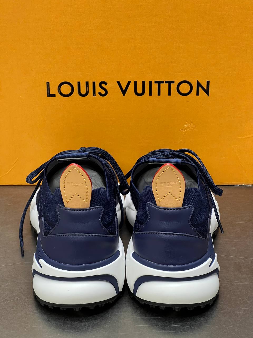 LOUIS VUITTON PATIKE