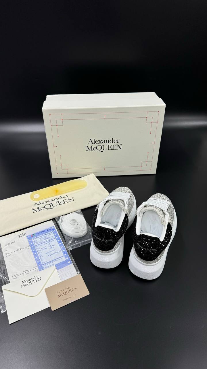 ALEXENDER MCQUEEN PATIKE