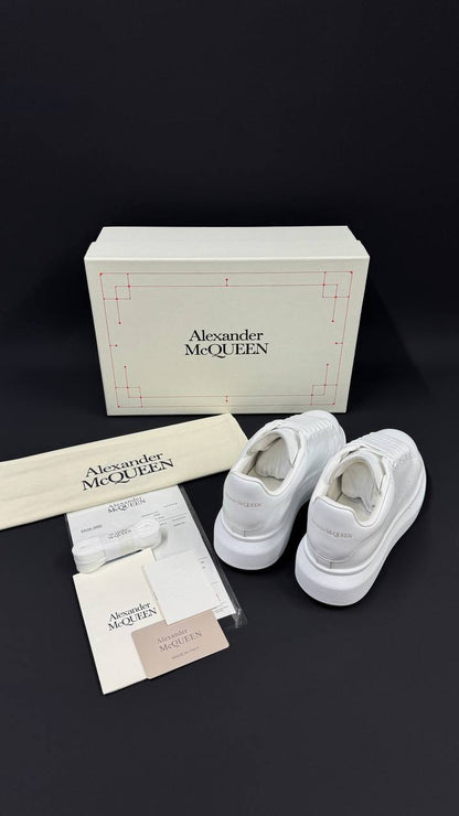 ALEXENDER MCQUEEN PATIKE