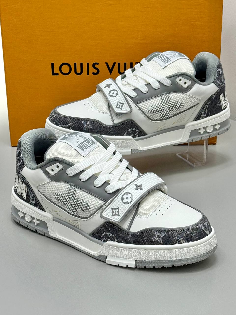 LOUIS VUITTON PATIKE