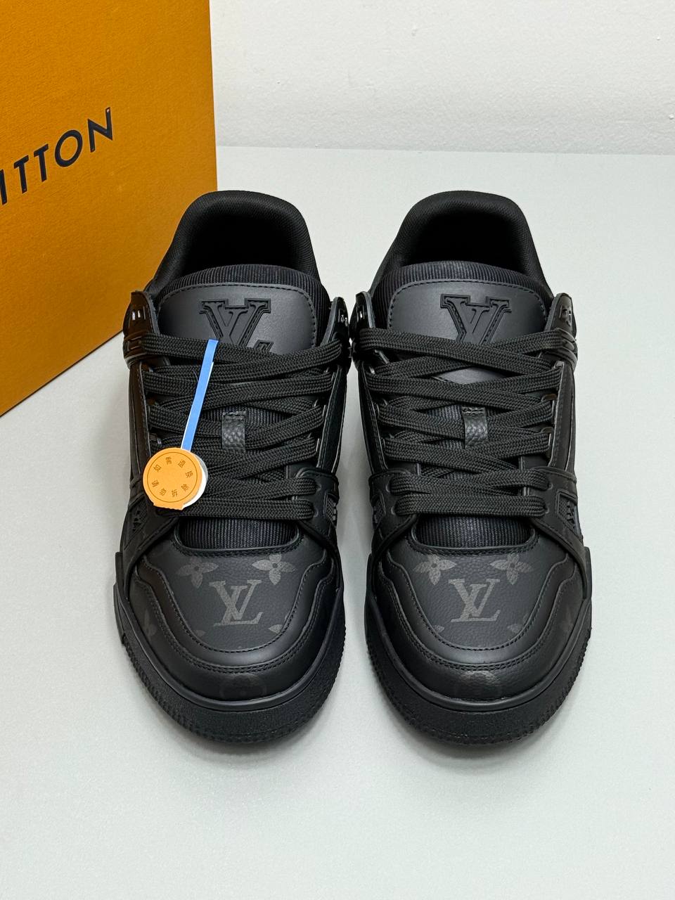 LOUIS VUITTON PATIKE