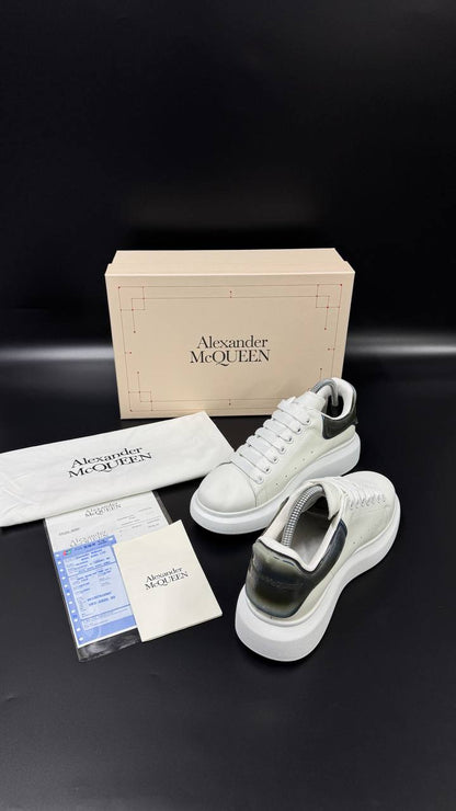 ALEXENDER MCQUEEN PATIKE