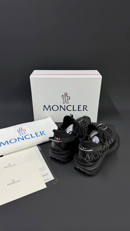 MONCLER PATIKE