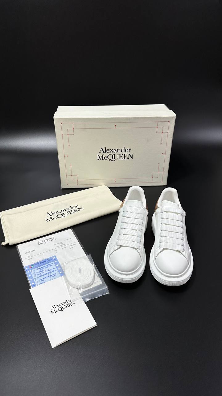 ALEXENDER MCQUEEN PATIKE