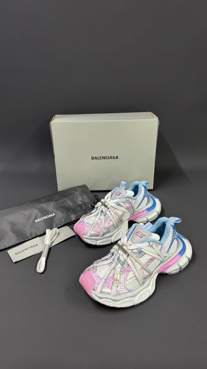 BALENCIAGA PATIKE