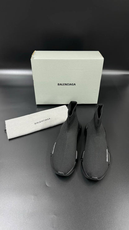 BALENCIAGA PATIKE