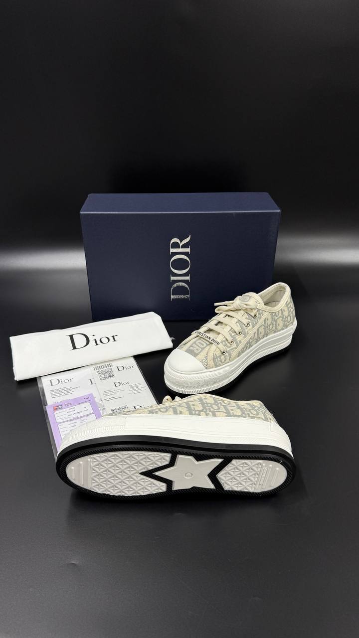 DIOR PATIKE