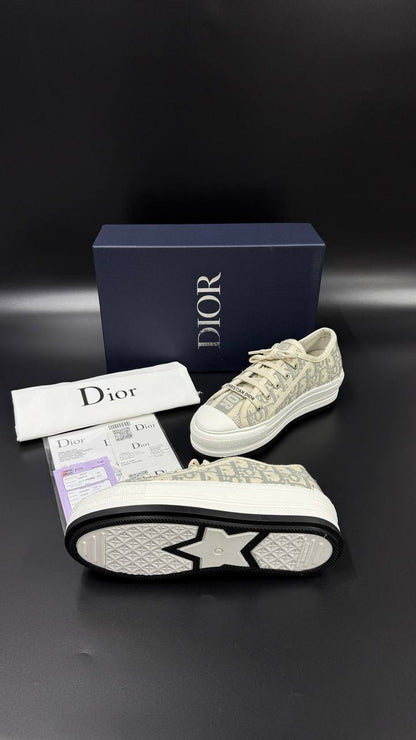 DIOR PATIKE