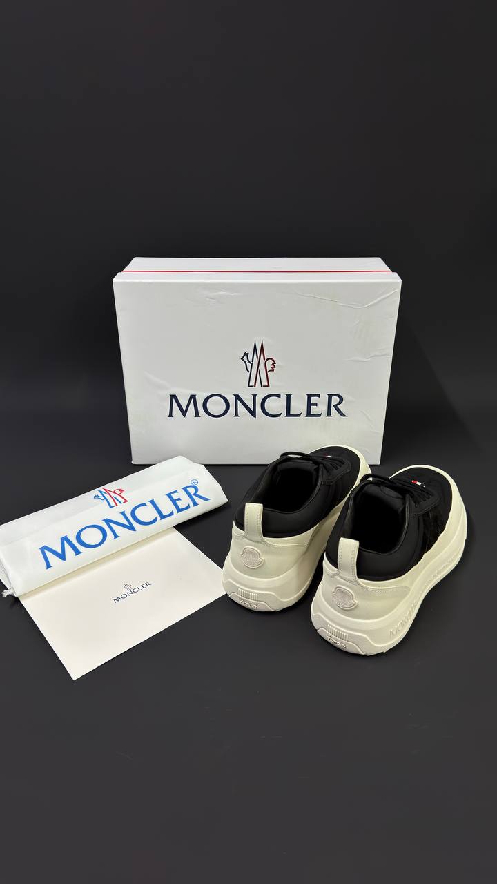 MONCLER PATIKE
