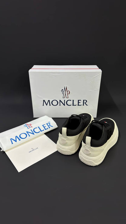 MONCLER PATIKE