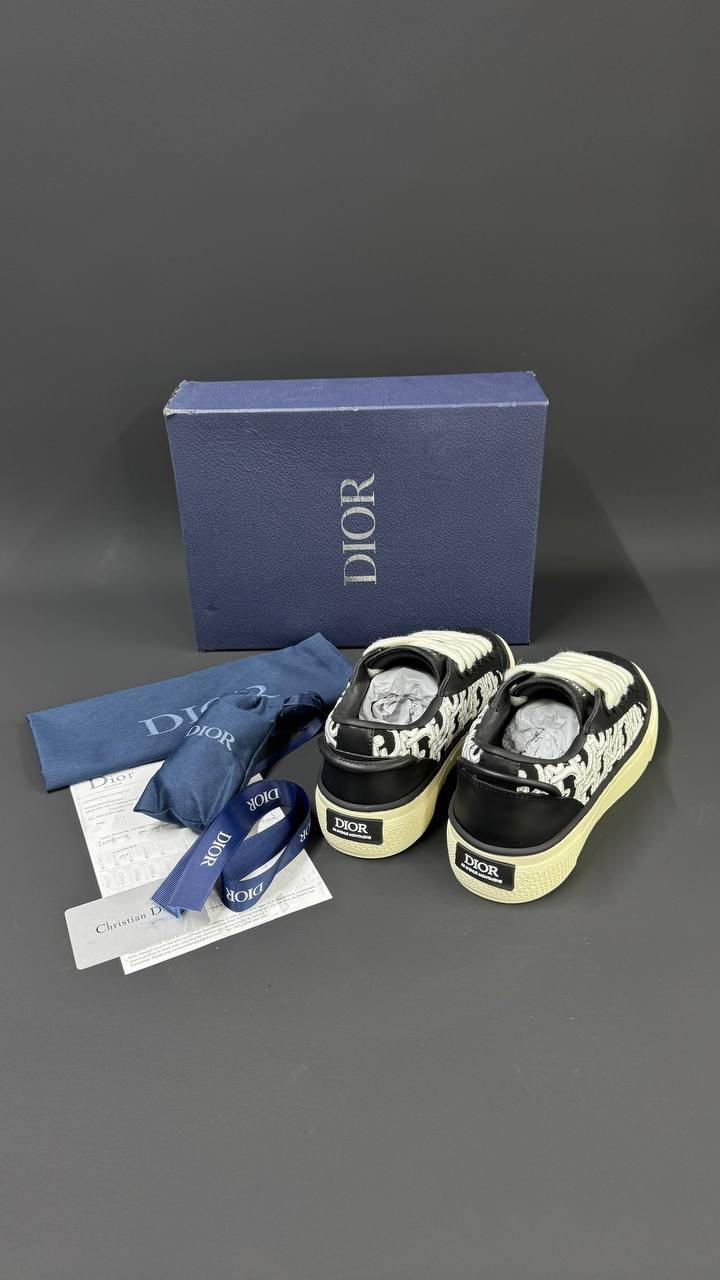 DIOR PATIKE