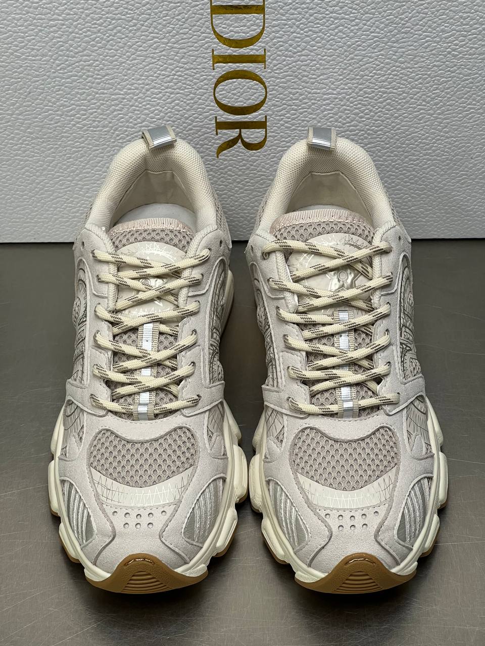 CHRISTIAN DIOR PATIKE