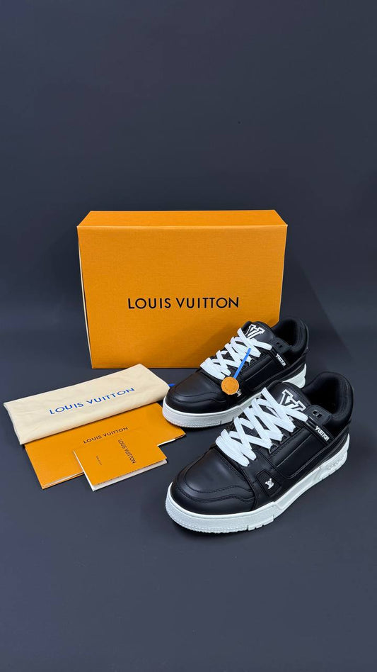 LOUIS VUITTON PATIKE