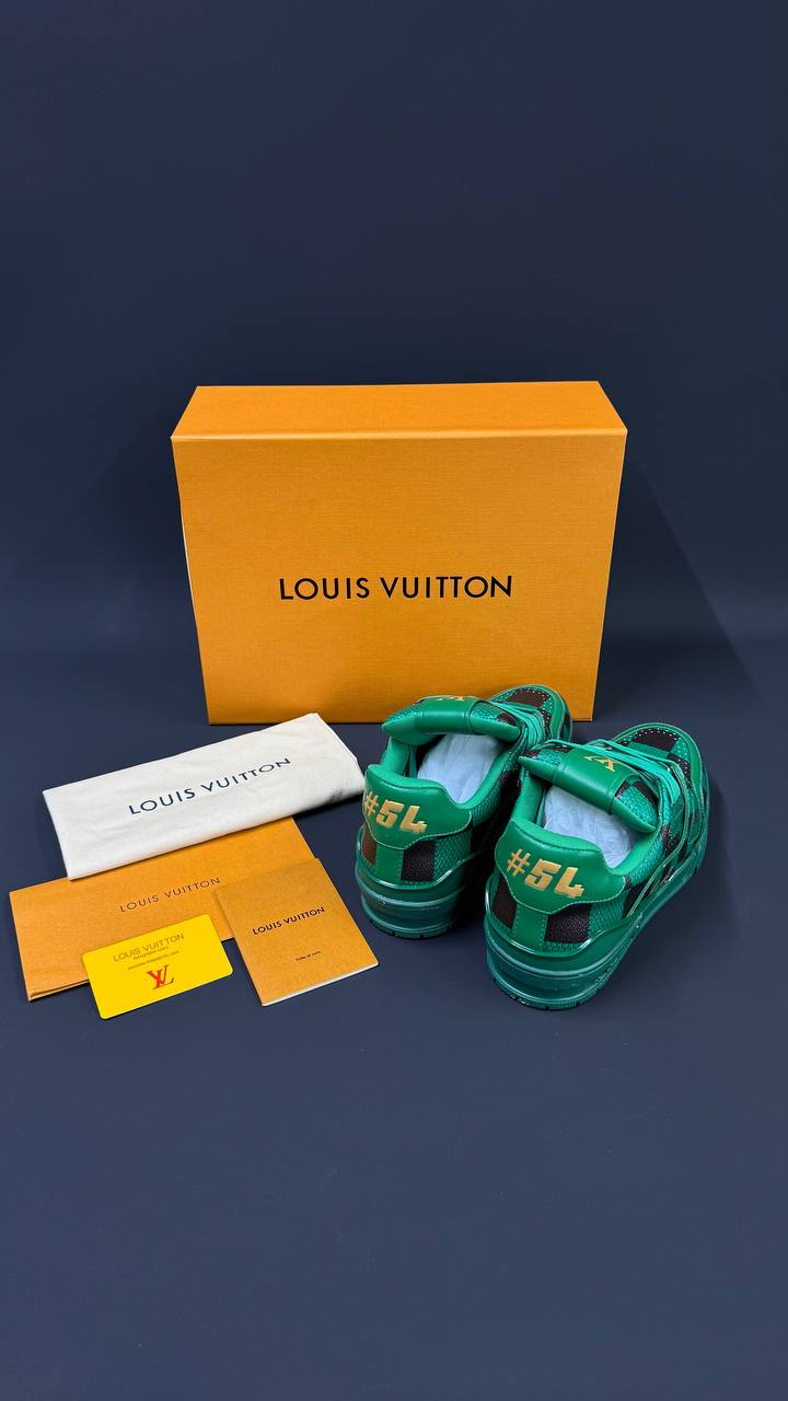 LOUIS VUITTON PATIKE