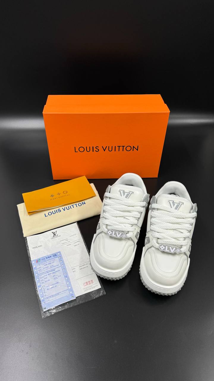 LOUIS VUITTON PATIKE