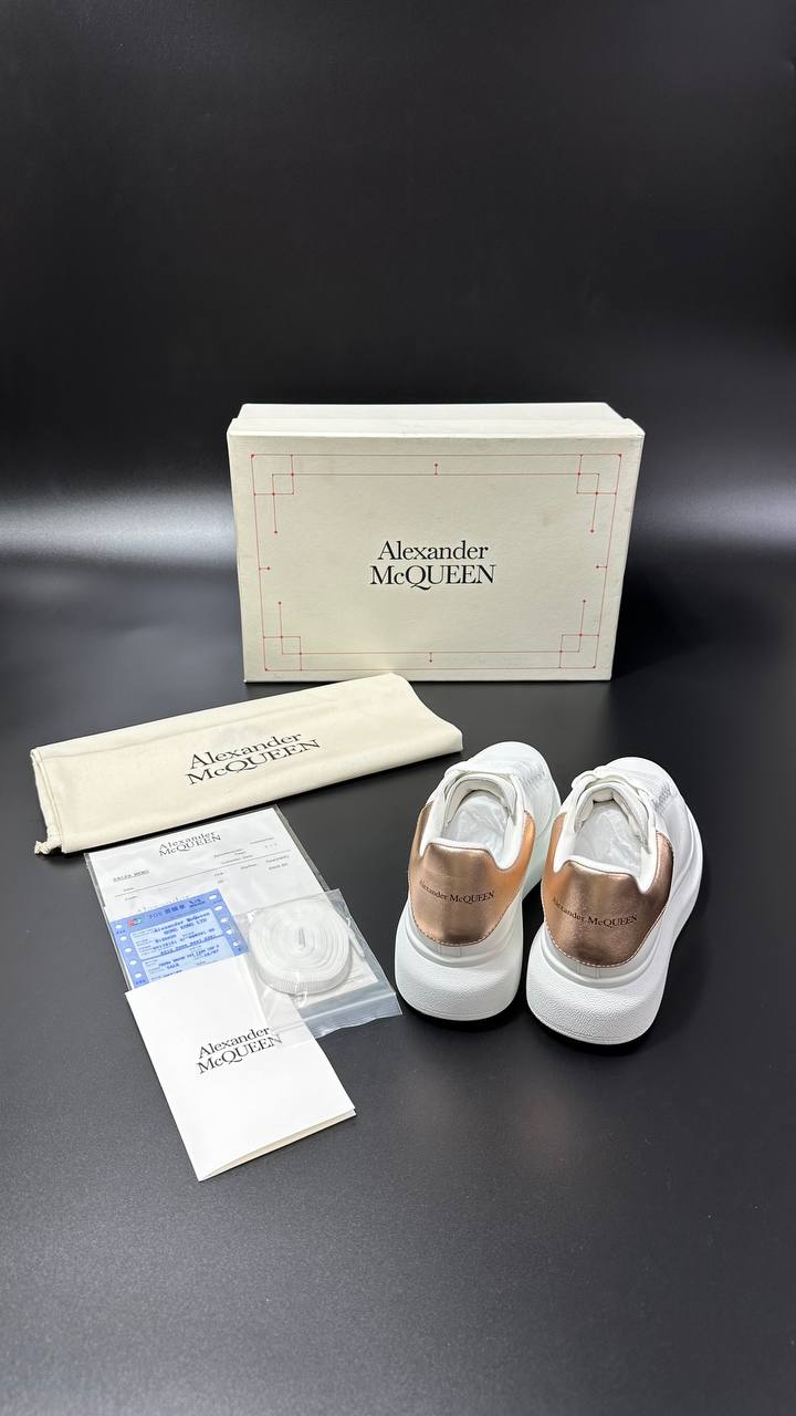 ALEXENDER MCQUEEN PATIKE