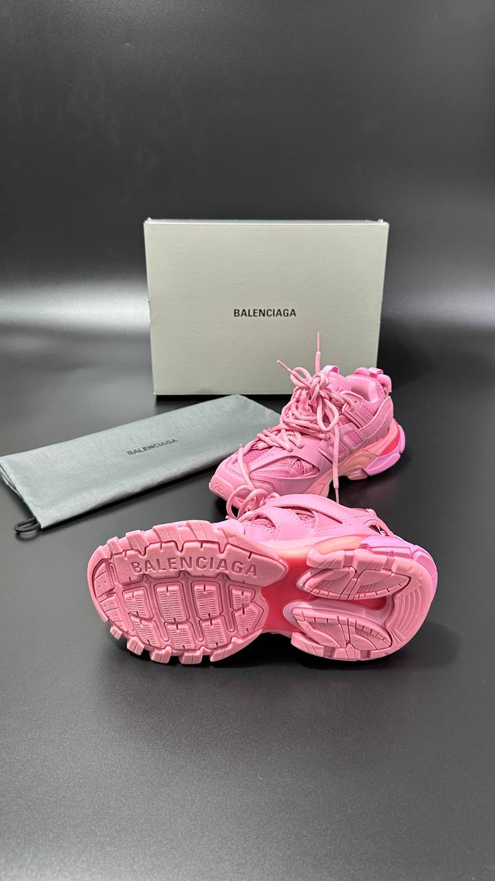 BALENCIAGA PATIKE