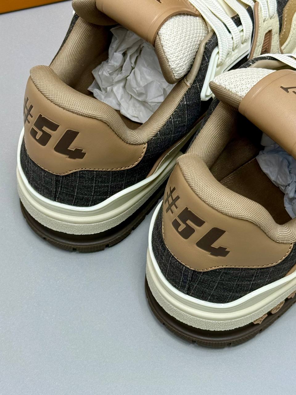 LOUIS VUITTON PATIKE