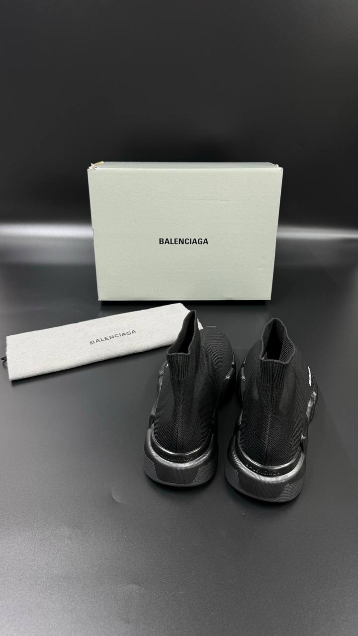 BALENCIAGA PATIKE