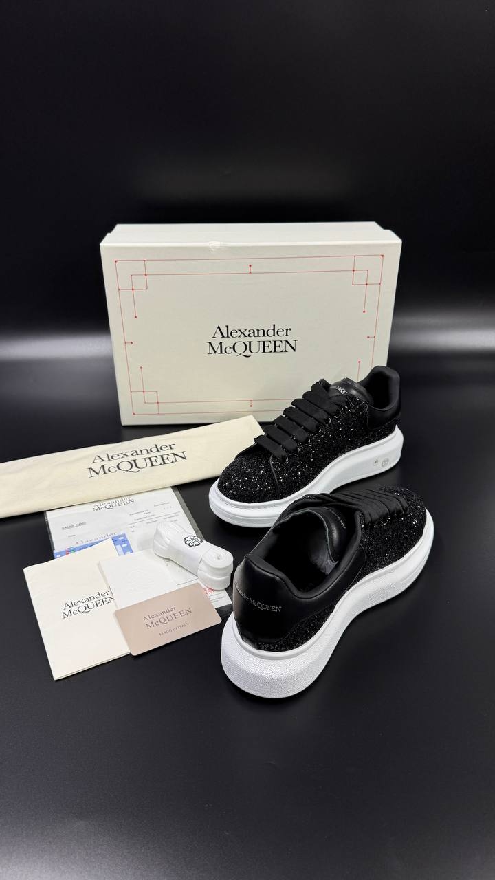 ALEXENDER MCQUEEN PATIKE