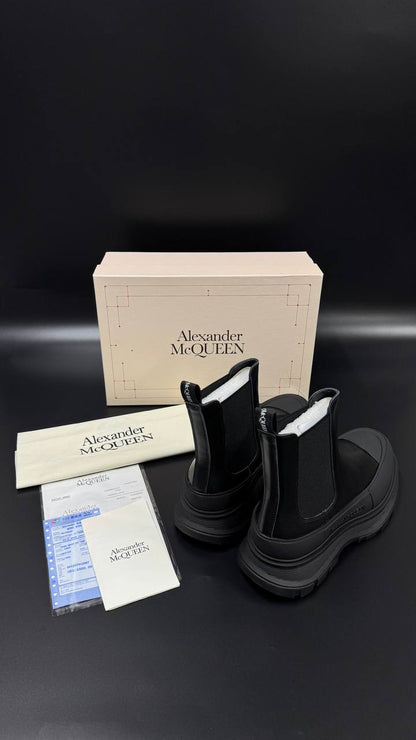 ALEXENDER MCQUEEN ČIZME