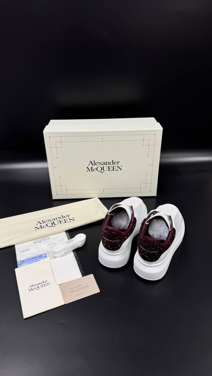 ALEXENDER MCQUEEN PATIKE