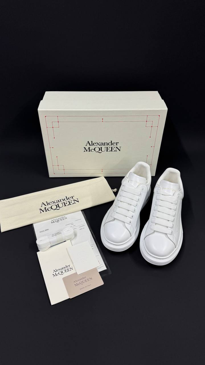 ALEXENDER MCQUEEN PATIKE