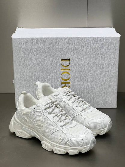 CHRISTIAN DIOR PATIKE