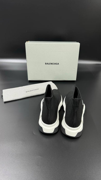 BALENCIAGA PATIKE
