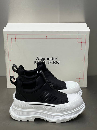 ALEXENDER MCQUEEN PATIKE