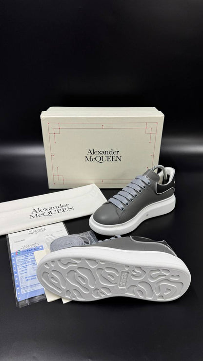 ALEXENDER MCQUEEN PATIKE