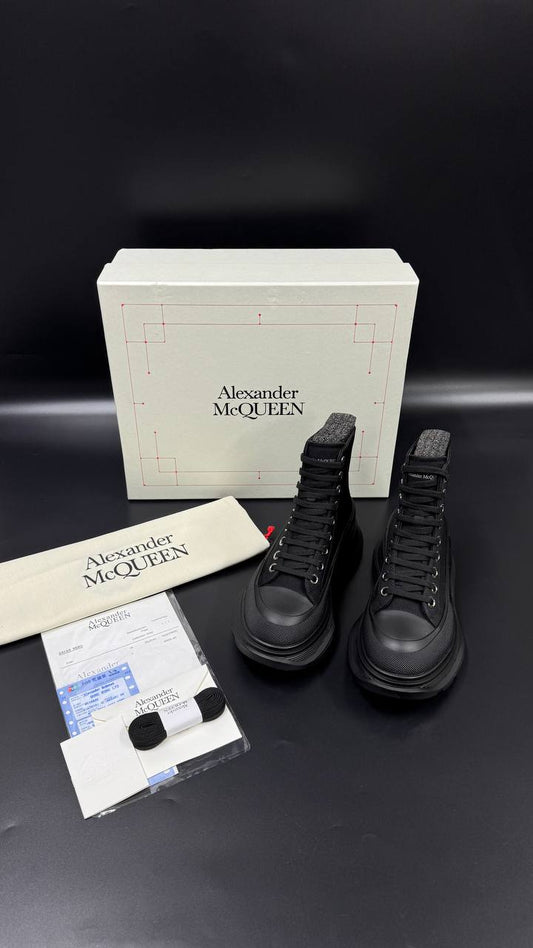 ALEXENDER MCQUEEN PATIKE