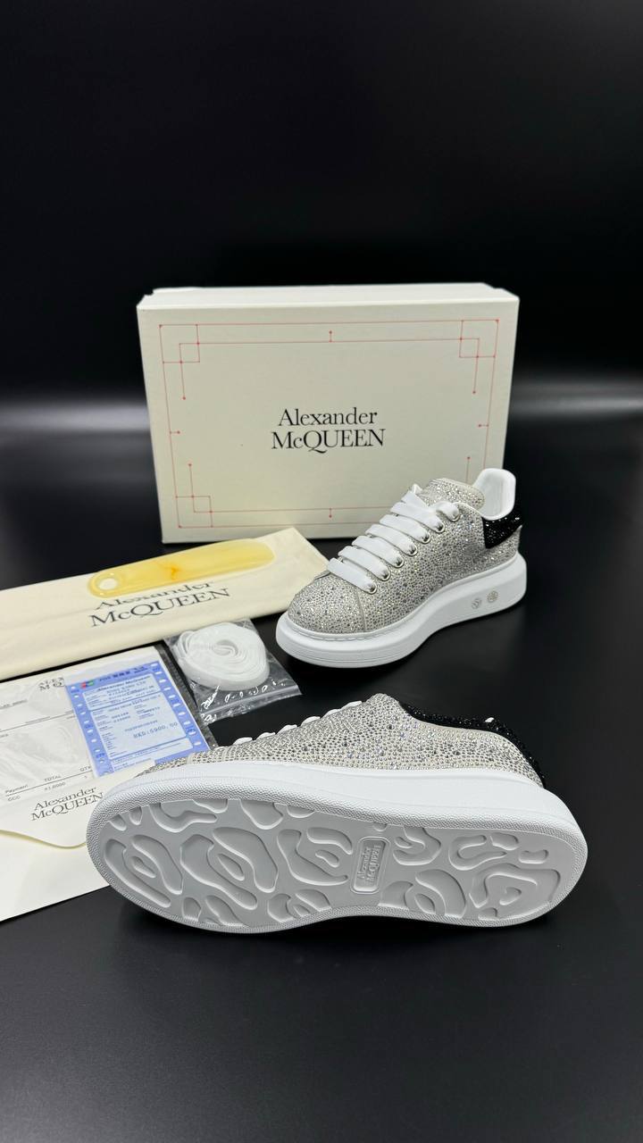 ALEXENDER MCQUEEN PATIKE