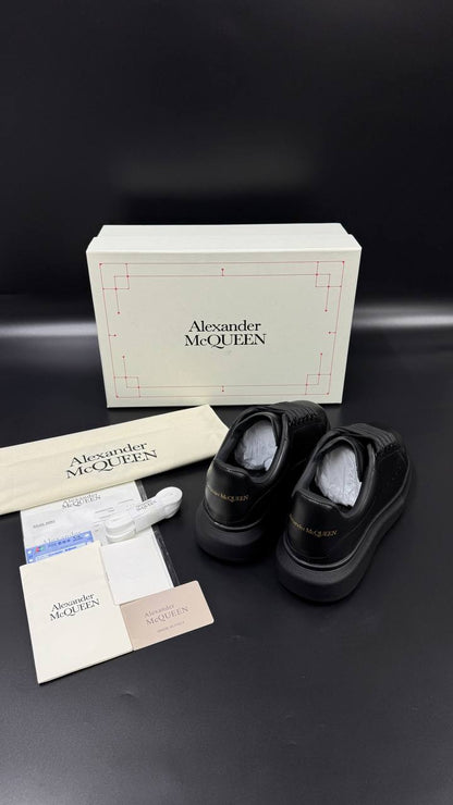 ALEXENDER MCQUEEN PATIKE