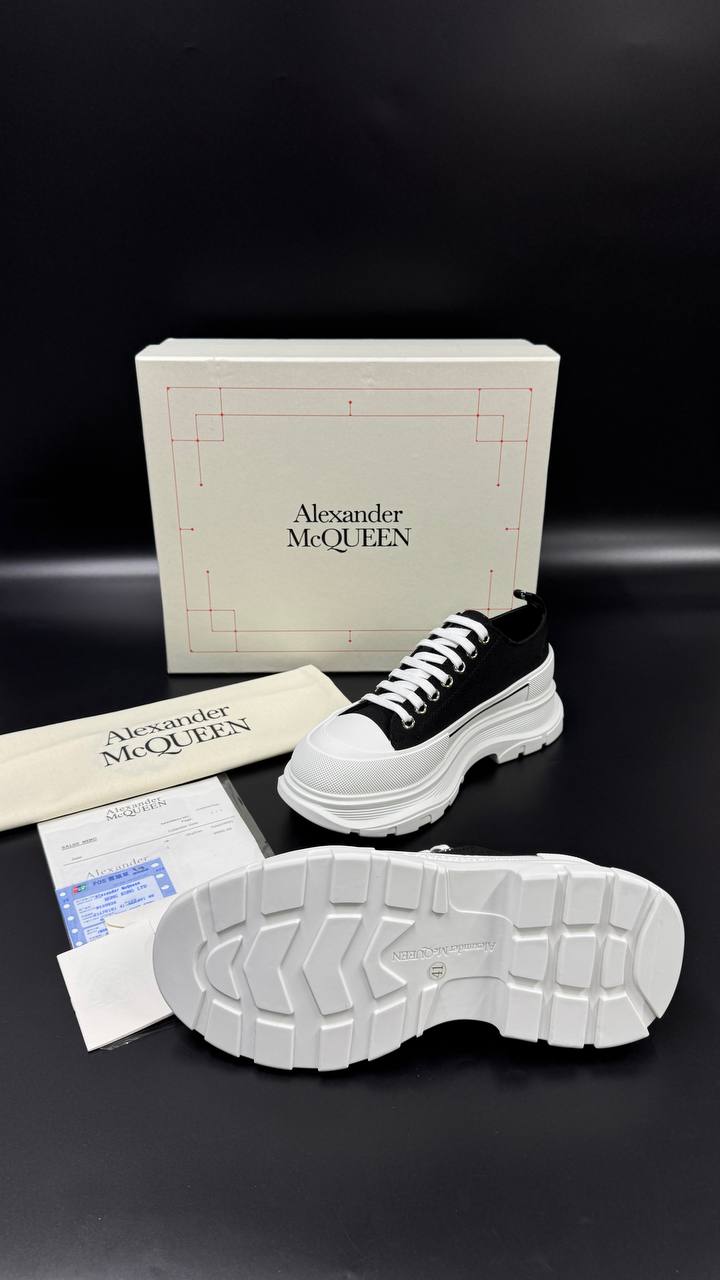 ALEXENDER MCQUEEN PATIKE