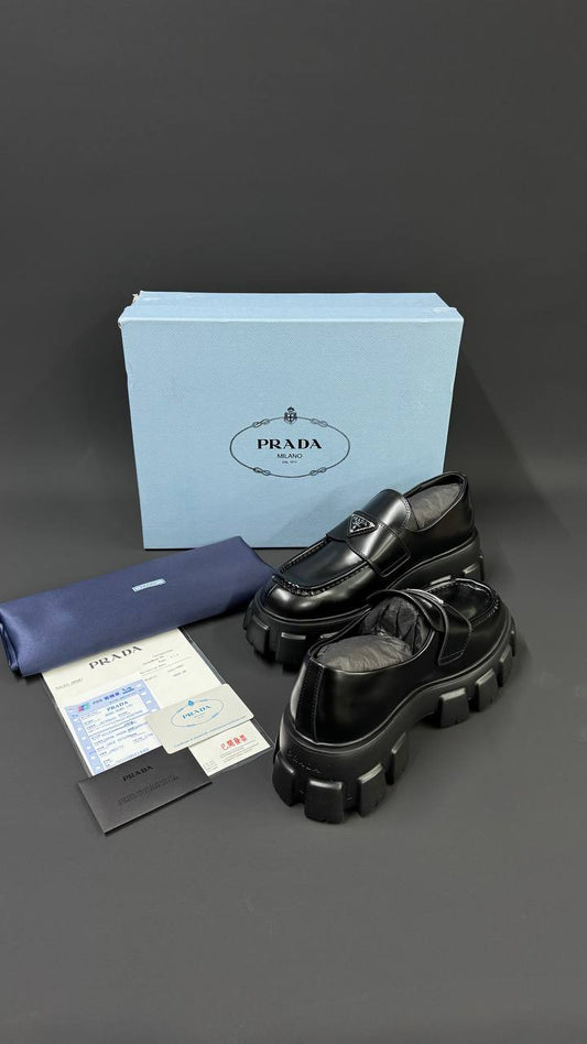 PRADA PATIKE