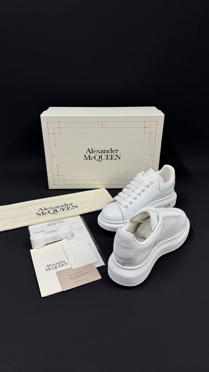 ALEXENDER MCQUEEN PATIKE