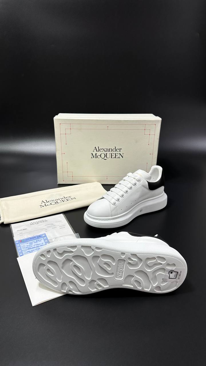 ALEXENDER MCQUEEN PATIKE