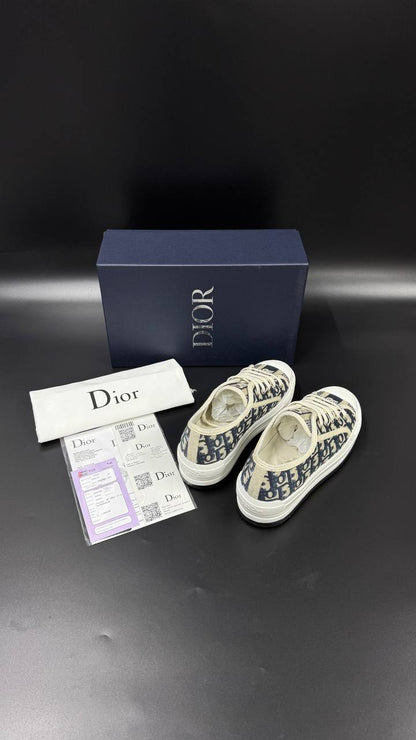 DIOR PATIKE