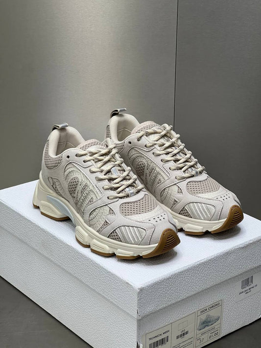 CHRISTIAN DIOR PATIKE