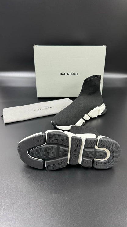 BALENCIAGA PATIKE